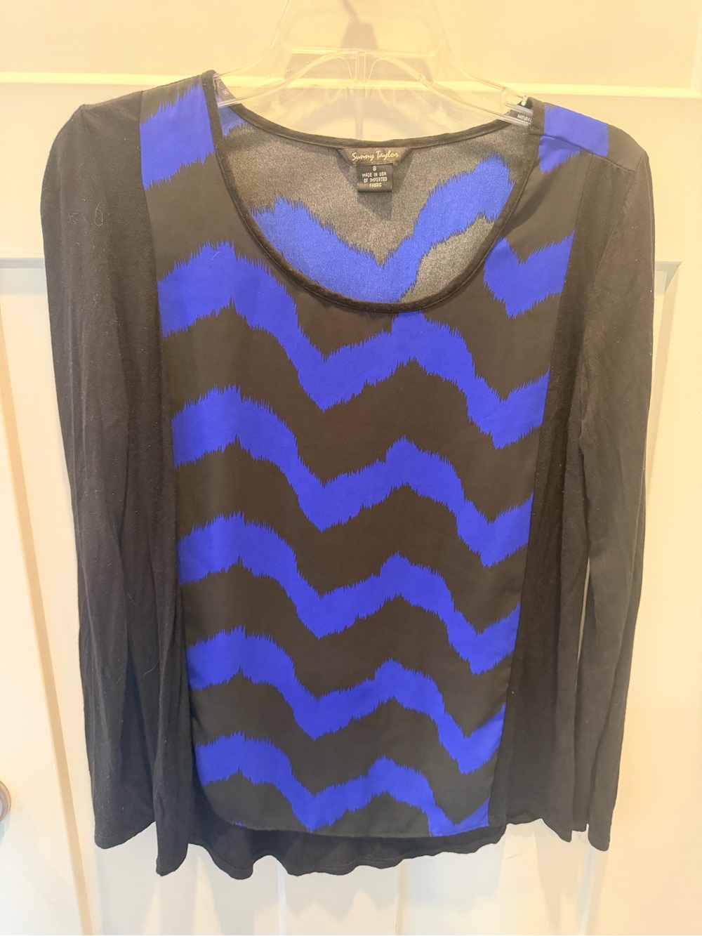 Sunny Taylor Cobalt Blue Black Chevron Long Sleeve Top Size small